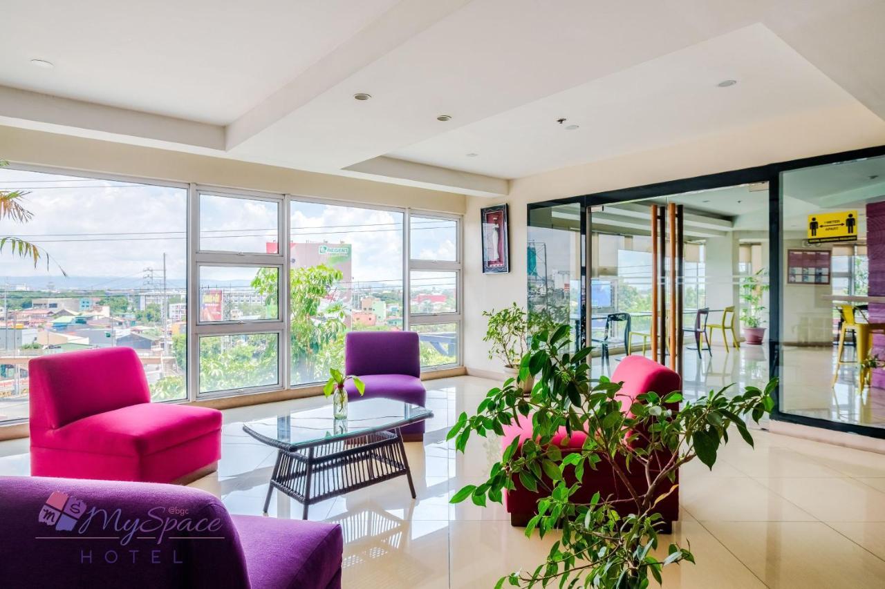 Myspace Hotel @Bgc Pasig City Ngoại thất bức ảnh