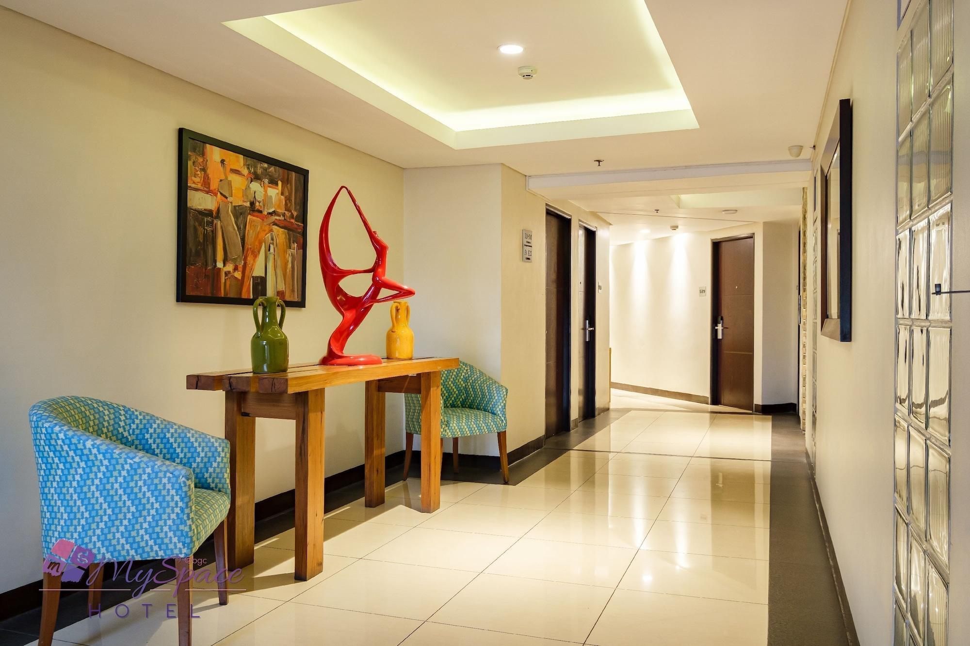 Myspace Hotel @Bgc Pasig City Ngoại thất bức ảnh