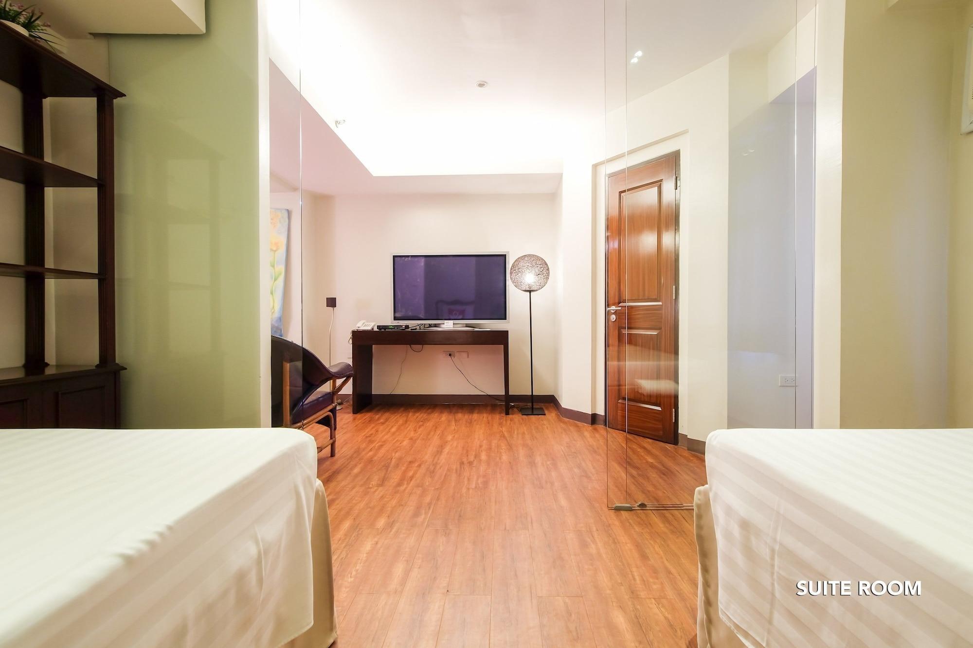 Myspace Hotel @Bgc Pasig City Ngoại thất bức ảnh