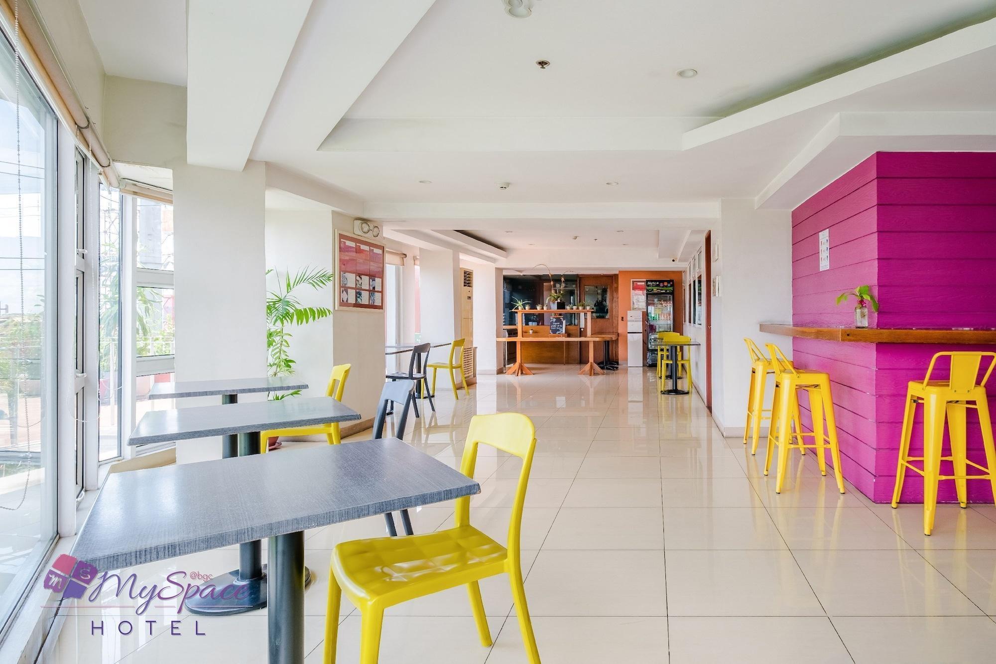 Myspace Hotel @Bgc Pasig City Ngoại thất bức ảnh