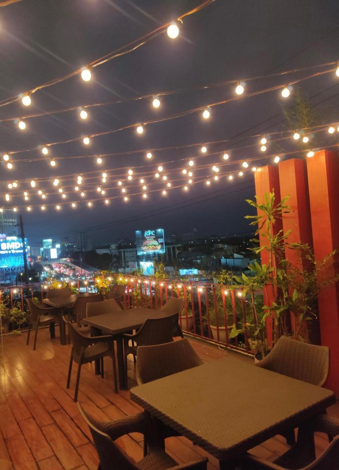Myspace Hotel @Bgc Pasig City Ngoại thất bức ảnh